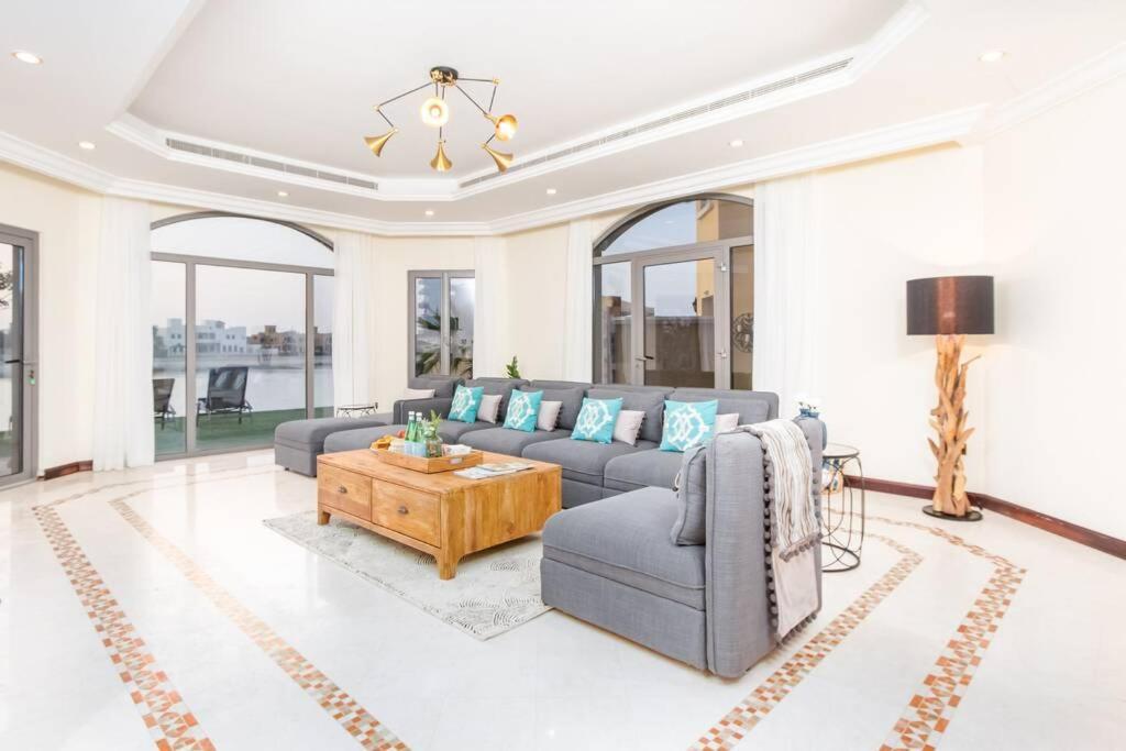 Apartment Quinta On Palm Jumeirah - 5 Bedroom + Kids Dubai